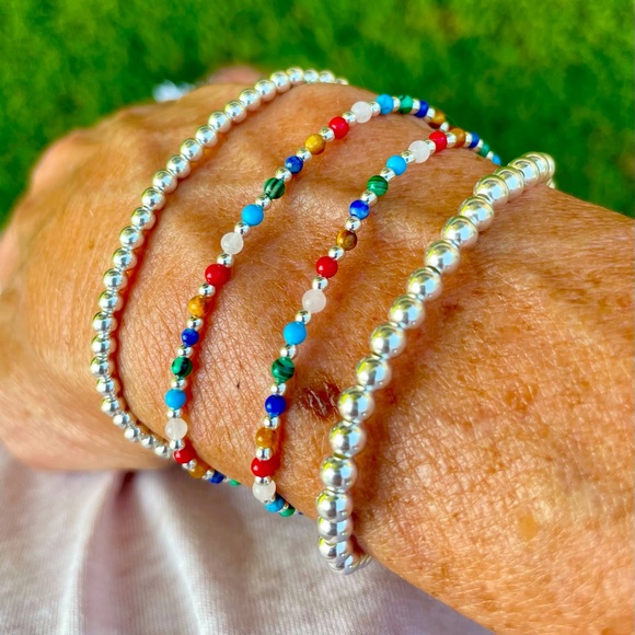 Balance bracelet - 2mm 14k gold filled and semi precious stone beads - Picture 12 of 13